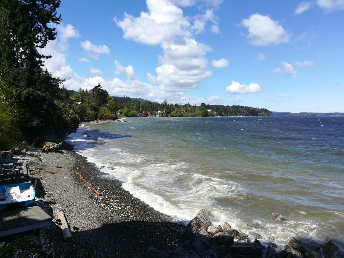 温哥华岛城堡海湾酒店 彻梅纳斯 外观 照片